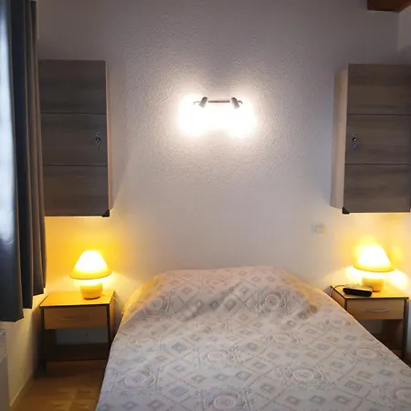 Avec Vue Sur La Montagne Luz-Saint-Sauveur