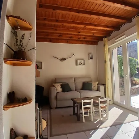 Avec Vue Sur La Montagne Luz-Saint-Sauveur